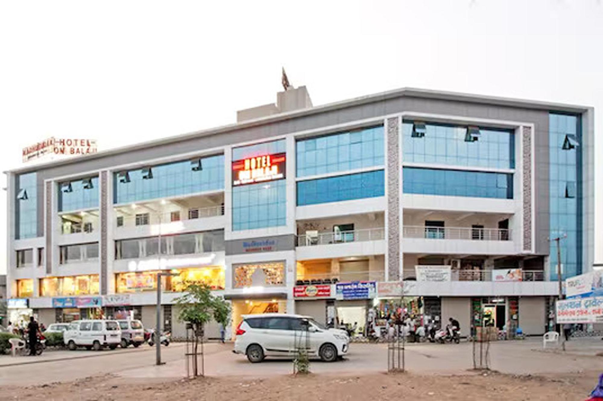 Hotel Om Balaji Ahmedabad Exterior foto